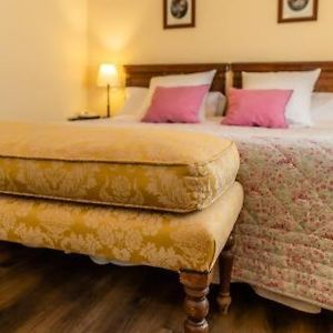 Habitación Doble Pequeña